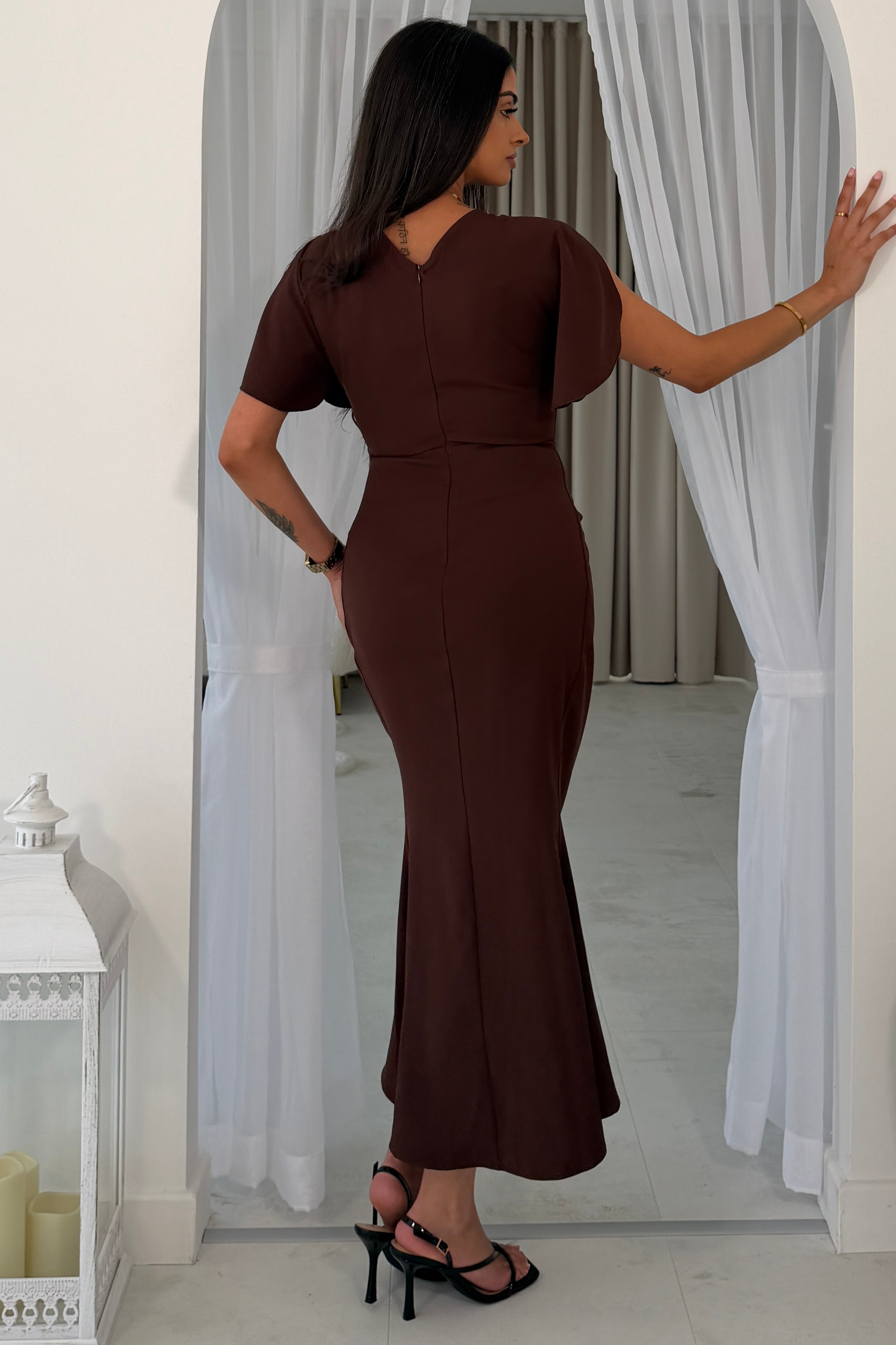 Cleo Ruched Detail Midi Dress In Brown