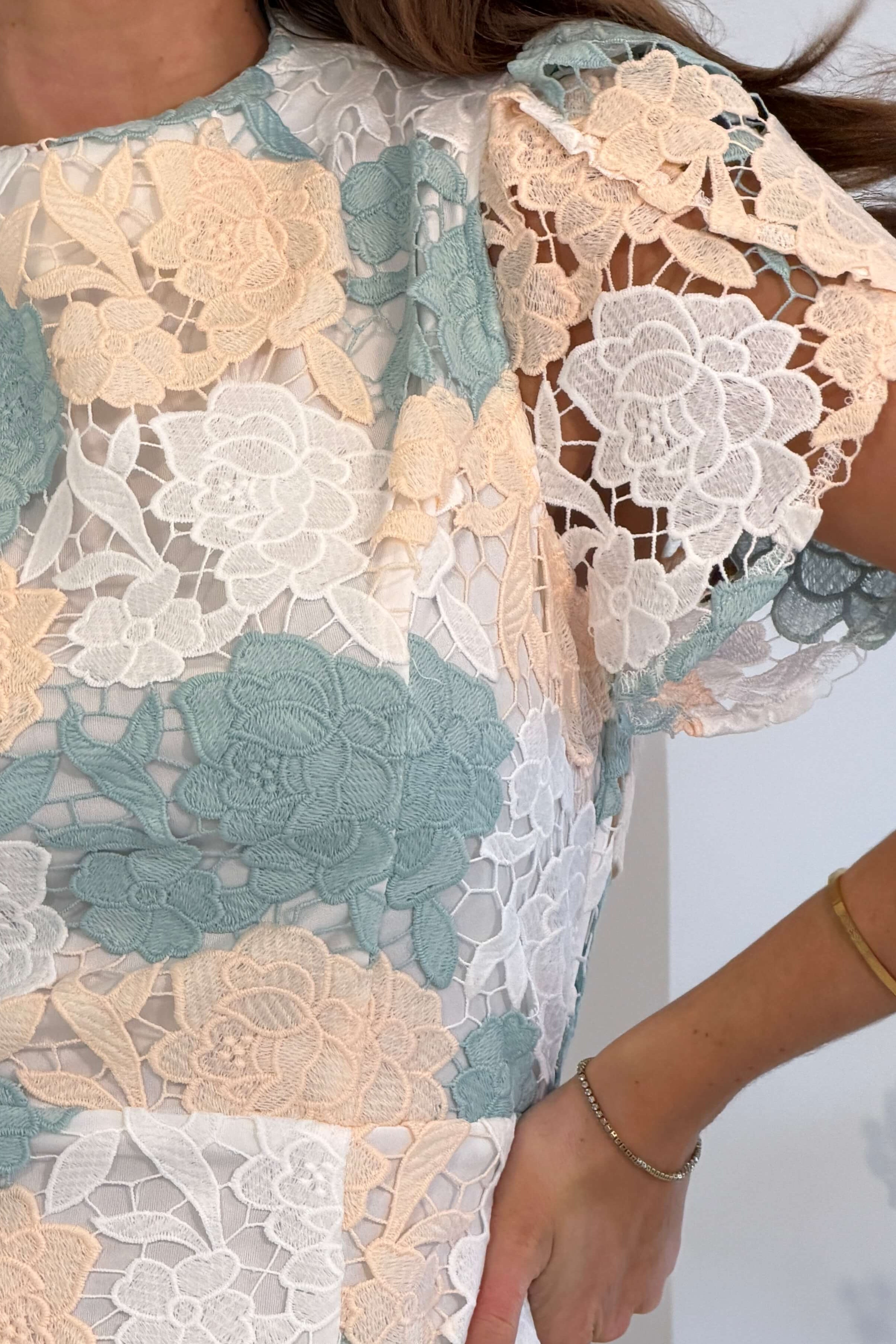 Ami Corded Lace Tulip Sleeve Mini Dress Sage