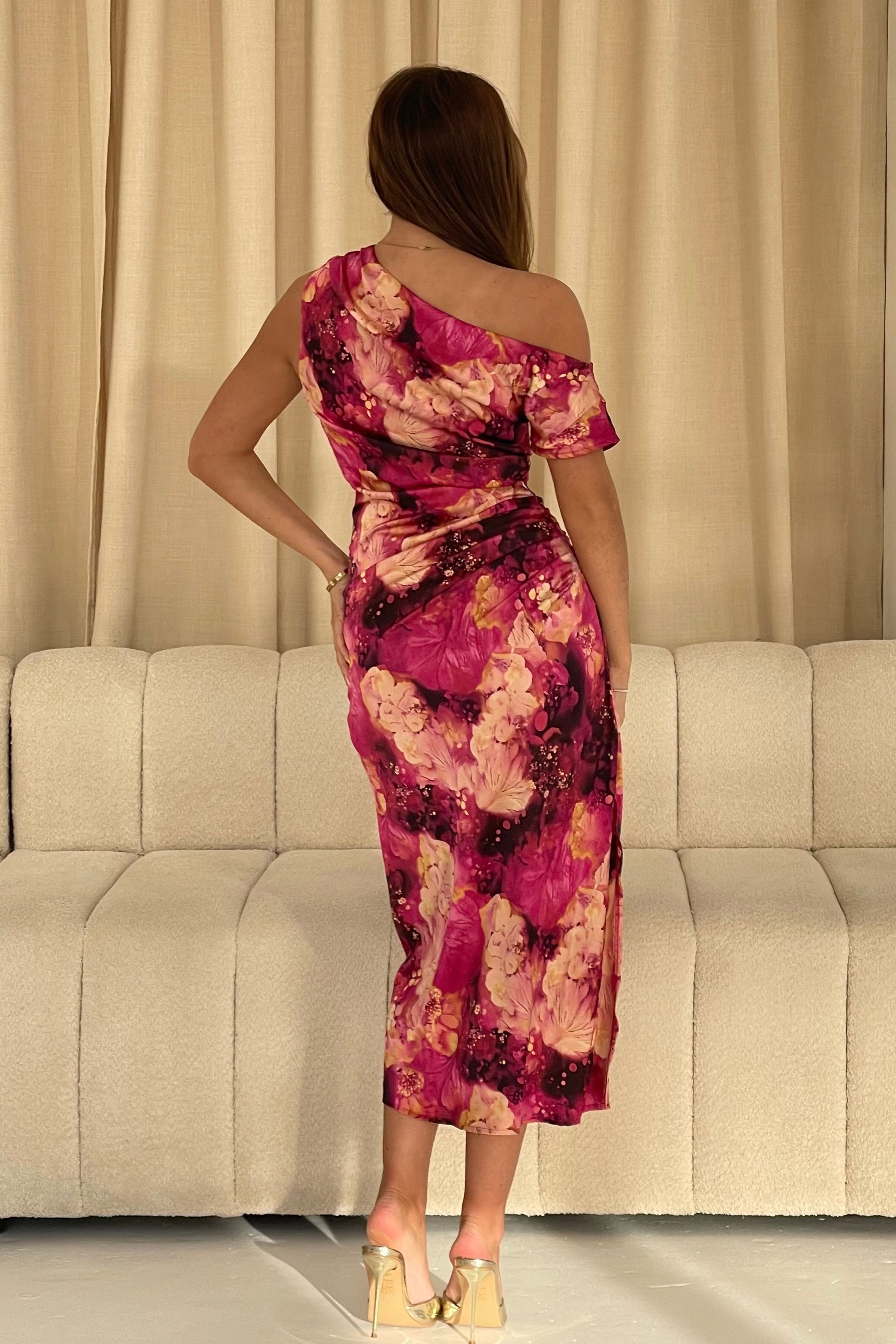Donna Asymmetric Neckline Pink Print Midi Dress