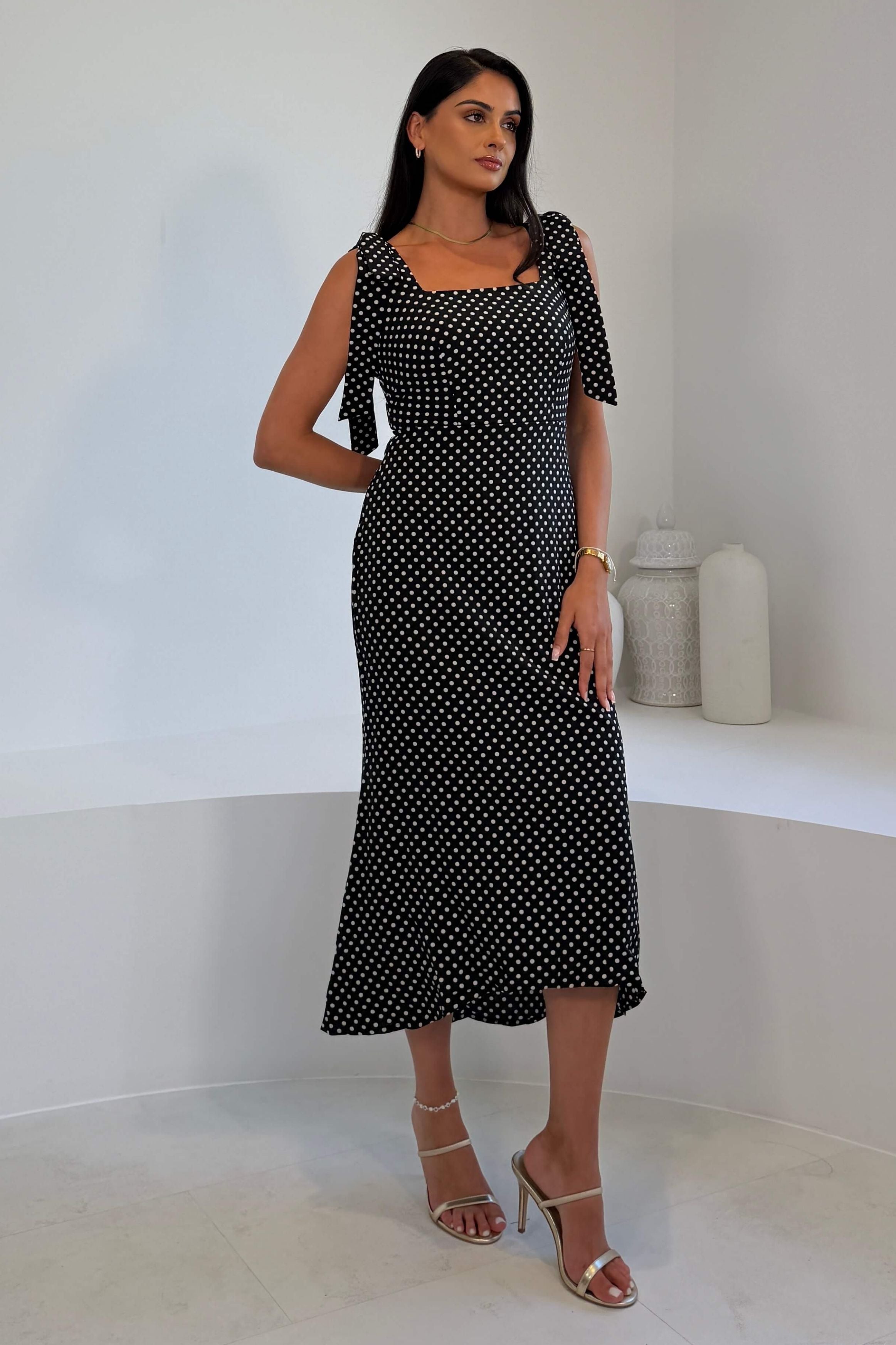 Jovi Tie Shoulder Square Neck Midi Dress Black Spot