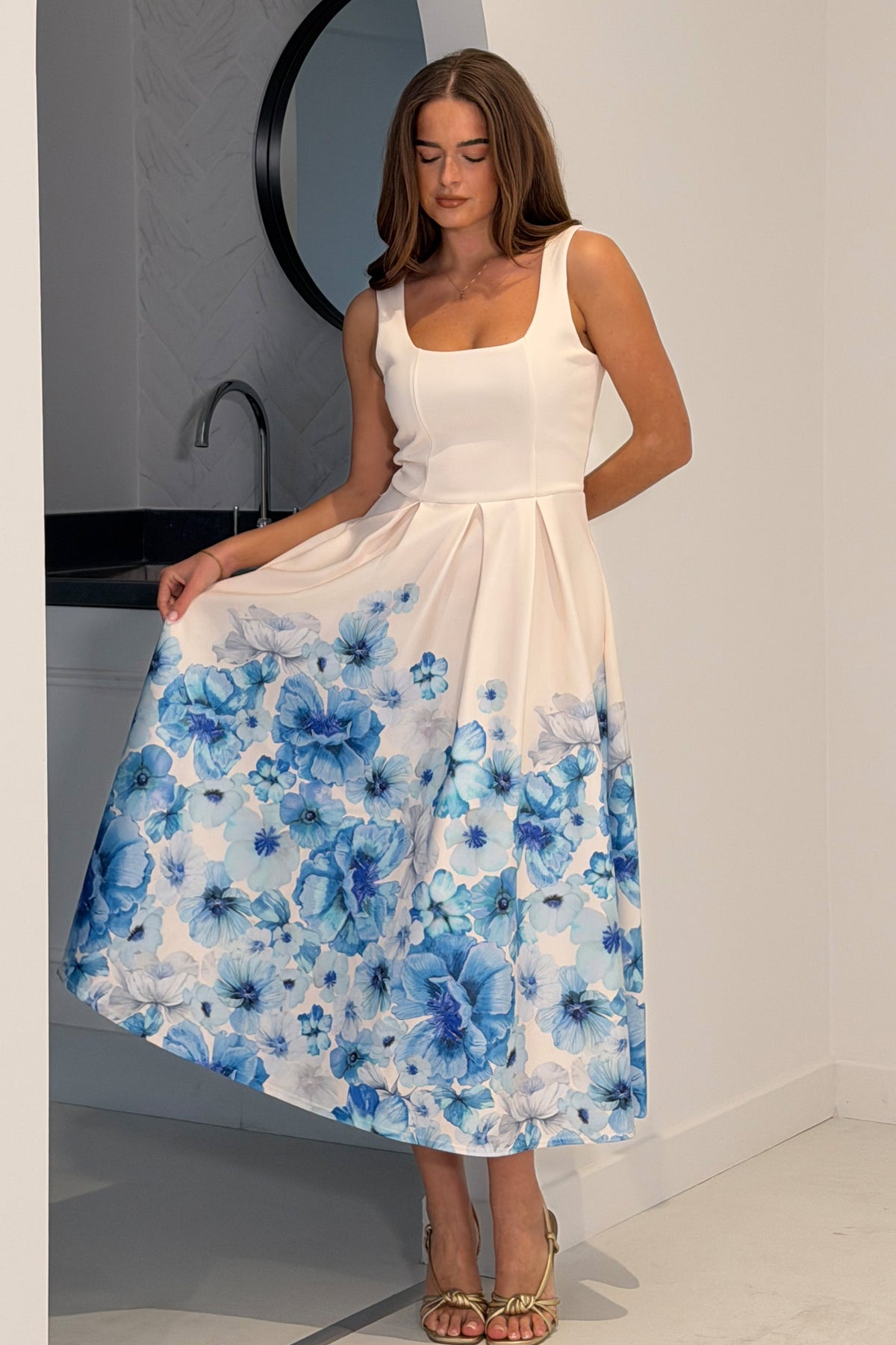 Erica Square Neck Pleated Midi Dress Floral Blue