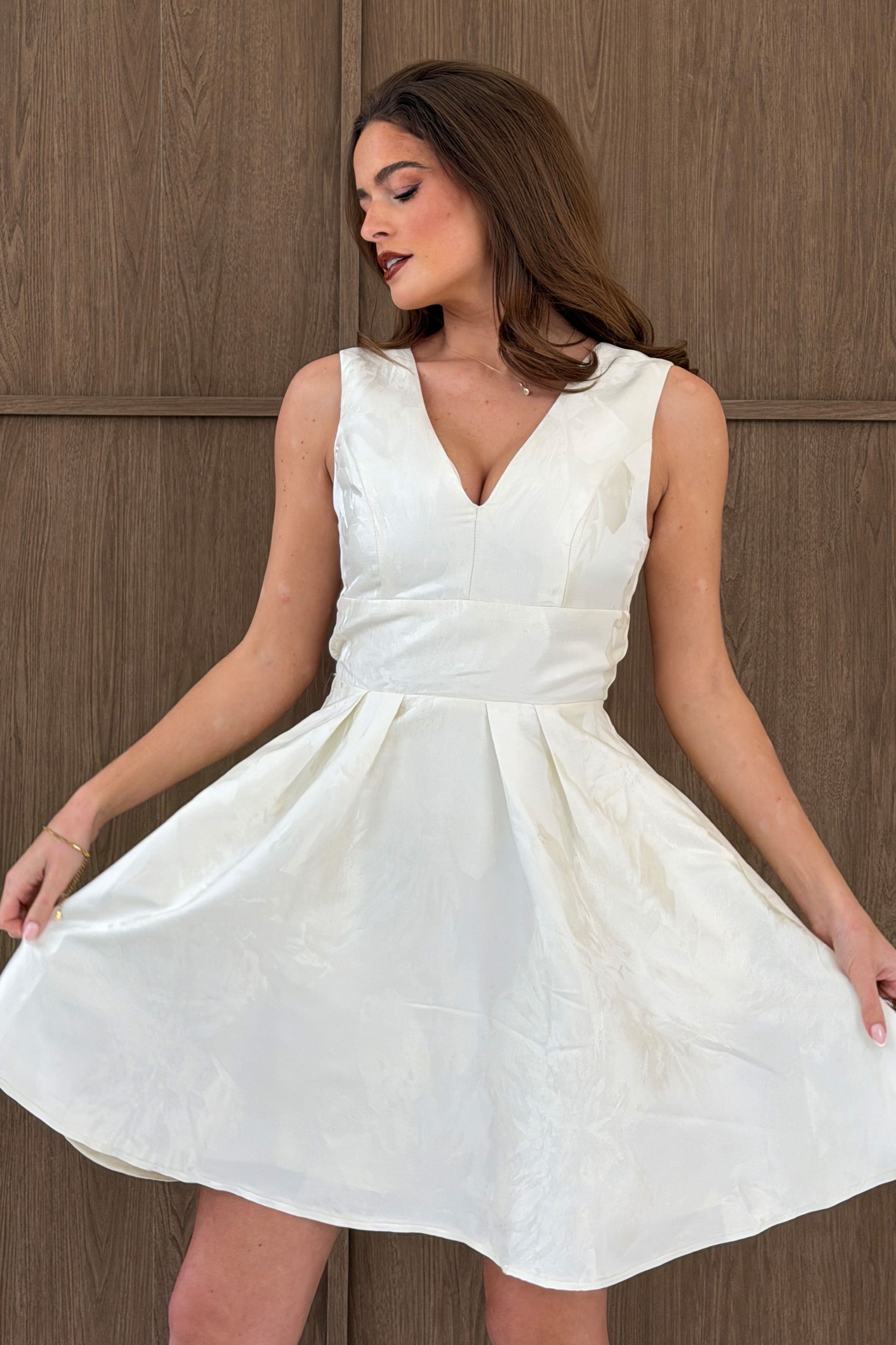 Cynthia V Neck Skater Skater Mini Dress Ivory