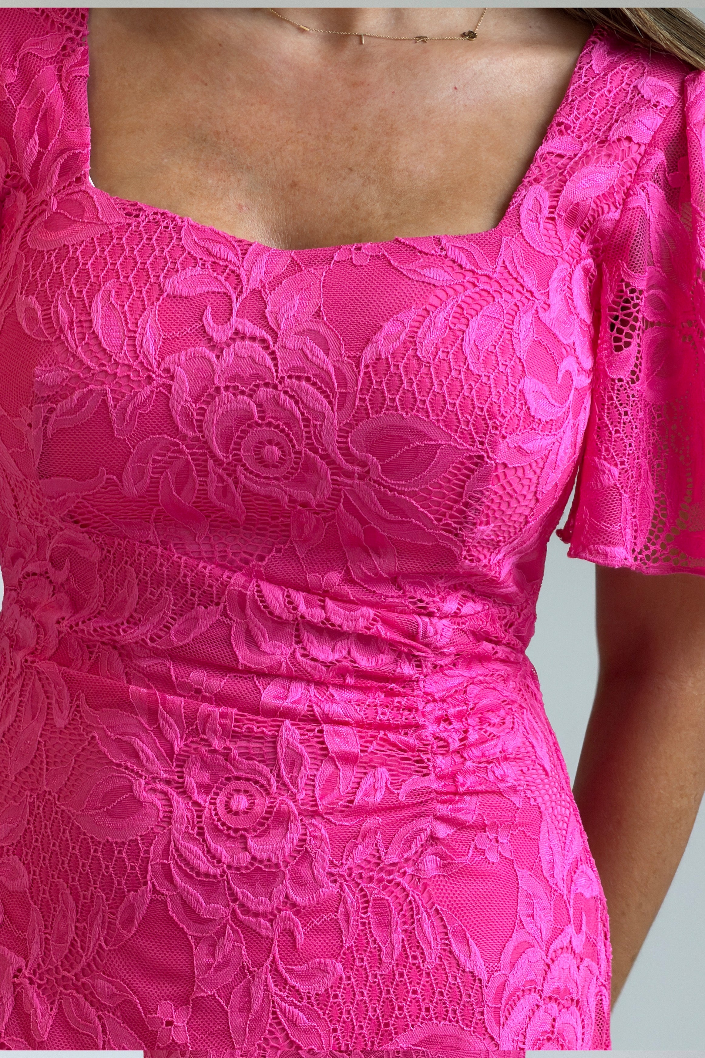 Heidi Lace Ruched Midi Dress Pink