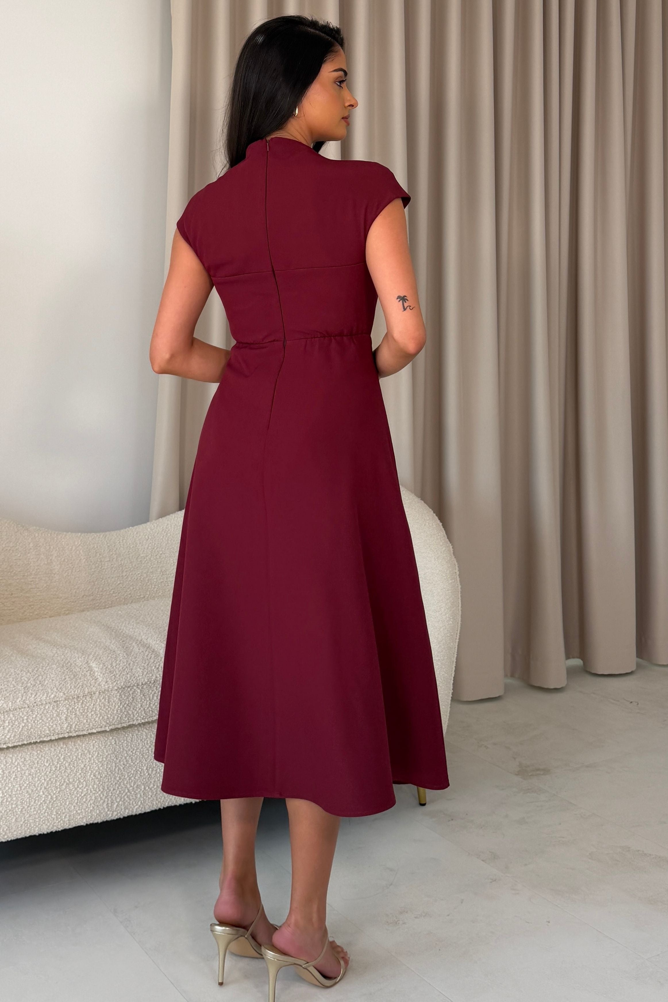 Amora Midi Dress Wine